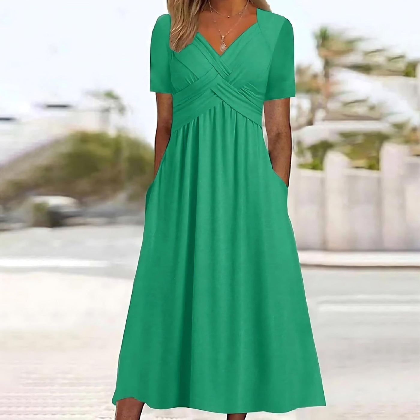 Sacha - Casual Elegance Midi Dress